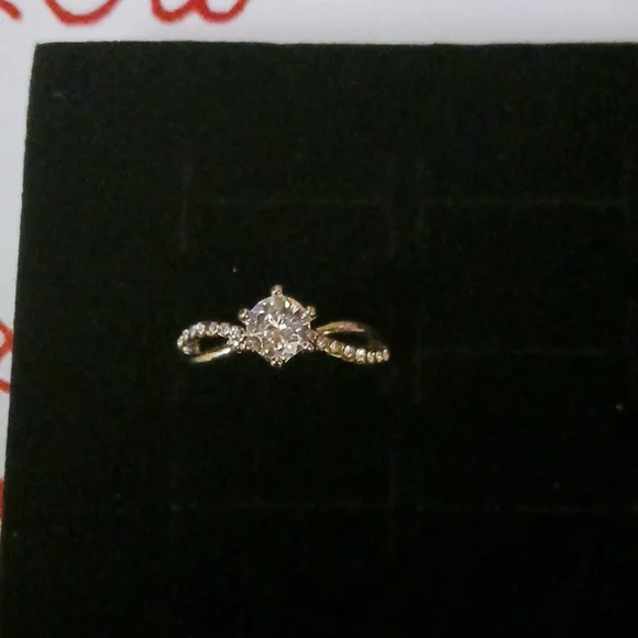 Batch of Size 9.5 Rings. NWT. Silver & gold colors. 3 rings total. - Picture 5 of 12